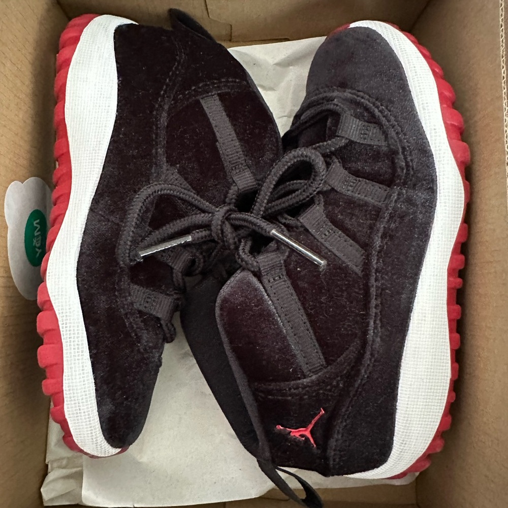 Jordan Kids Sneakers Black and Red